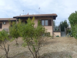 Villa bifamiliare Strada Monferrato 15-a, Cocconato